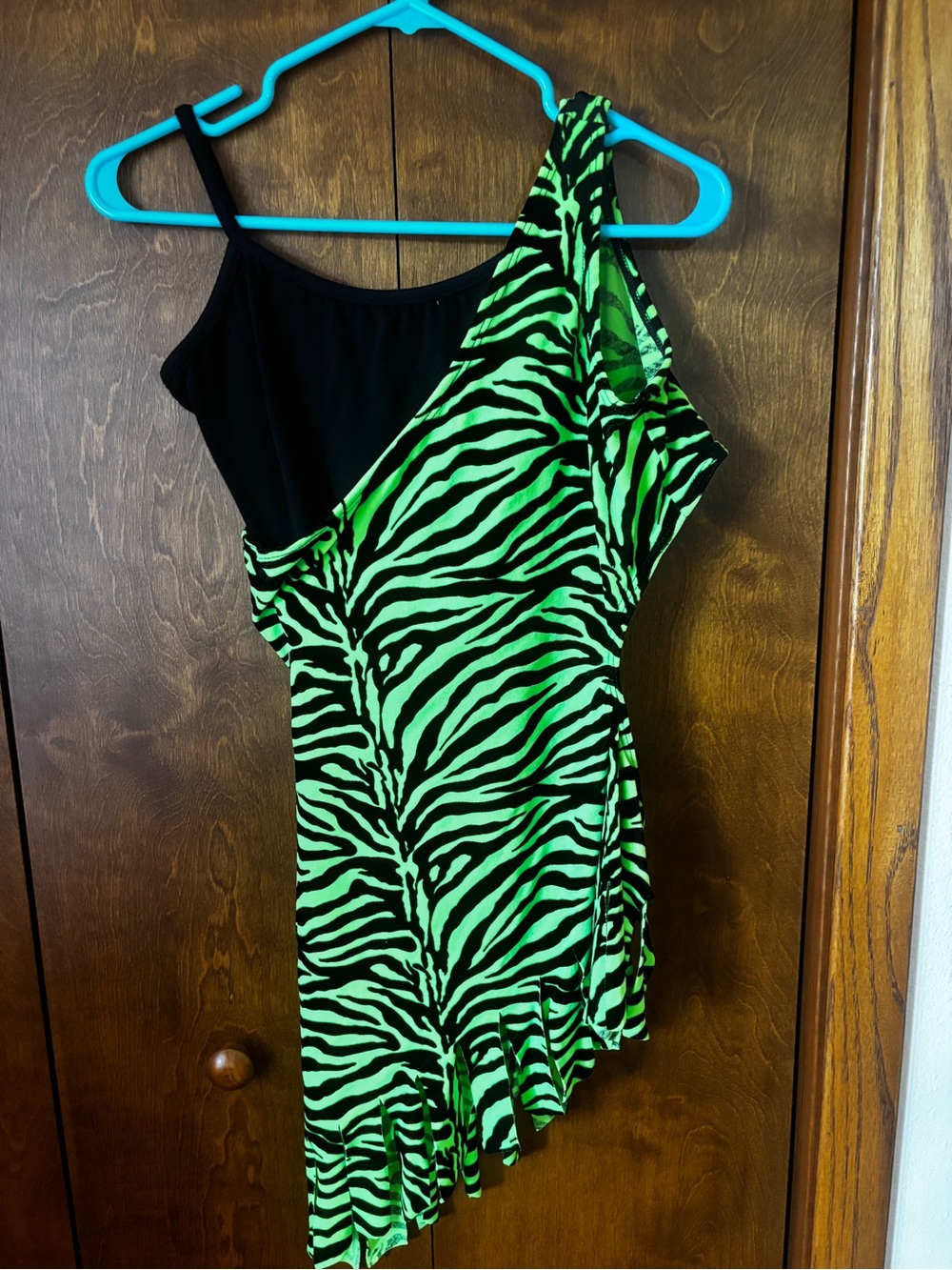 Girls Dance Costume size AS